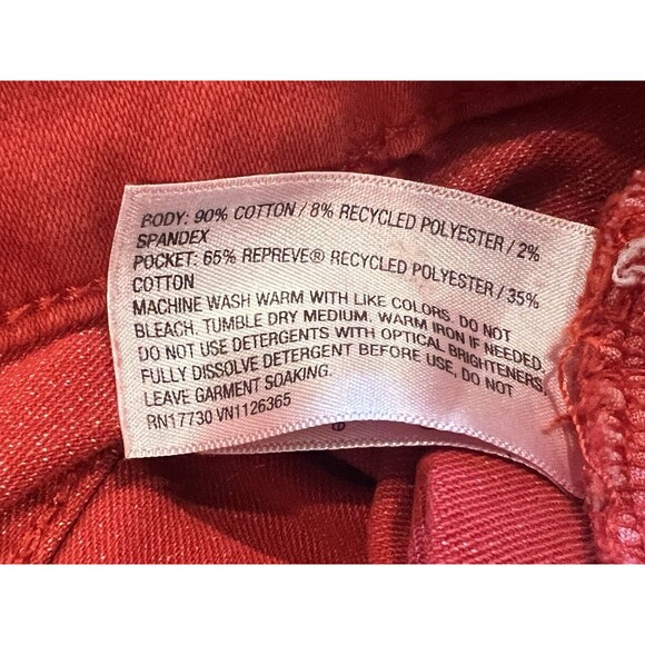 Universal Thread Wmn Red Denim Shorts High Rise Shortie Cut Off Fringe Stretch 2 - Picture 7 of 7